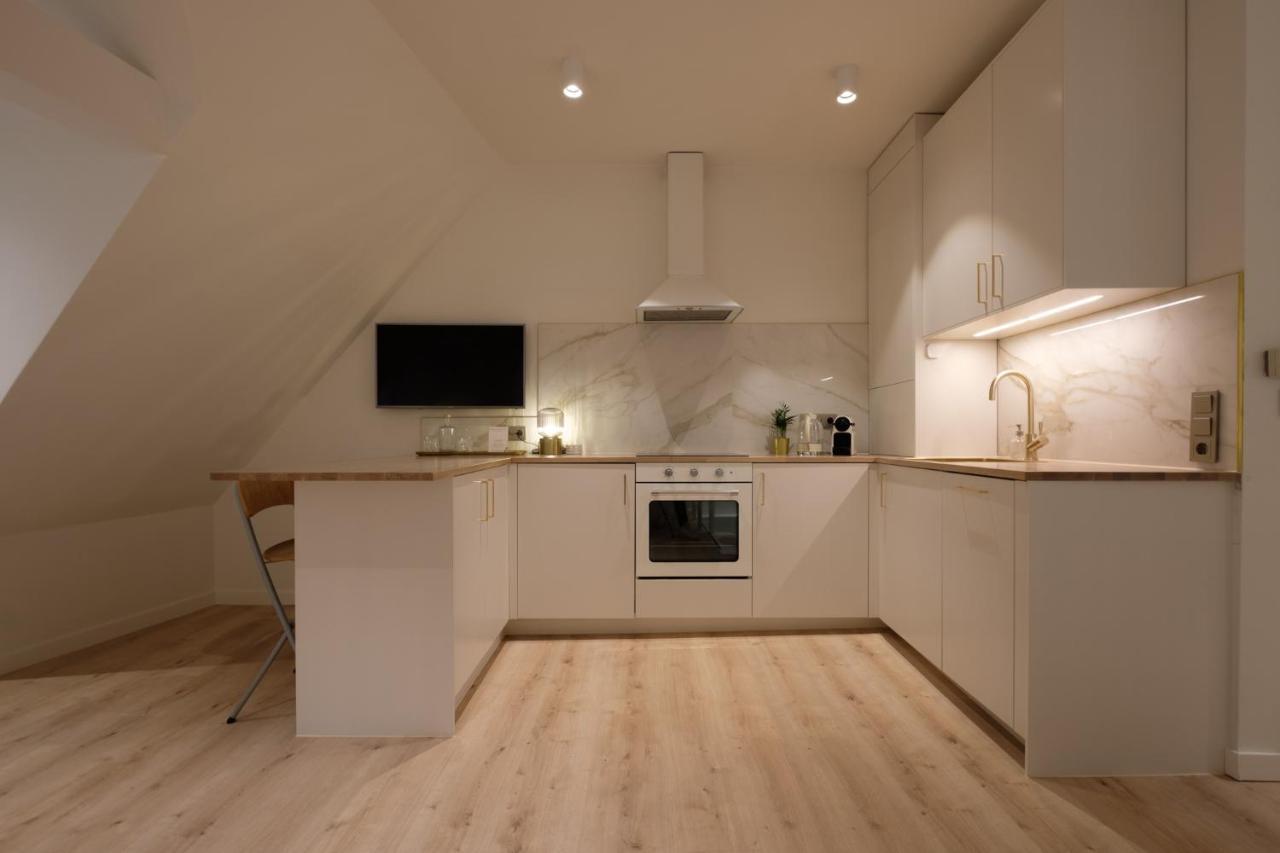 Boutique Charme Apartment บาเดน-บาเดน ภายนอก รูปภาพ