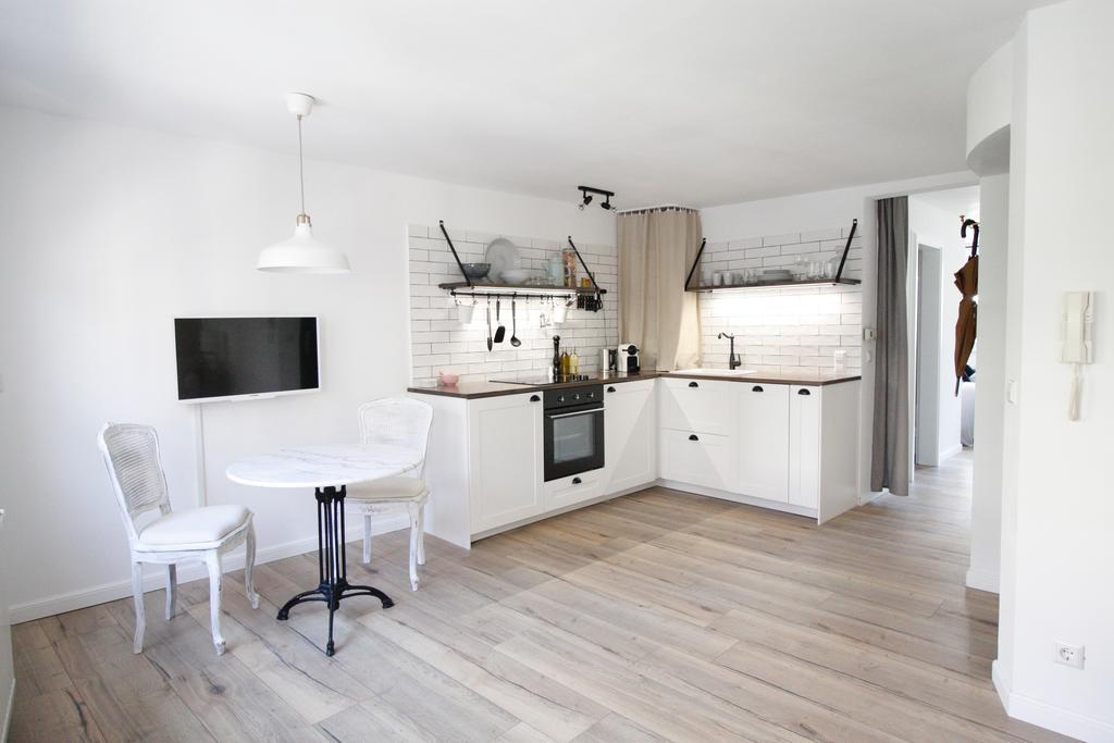 Boutique Charme Apartment บาเดน-บาเดน ภายนอก รูปภาพ