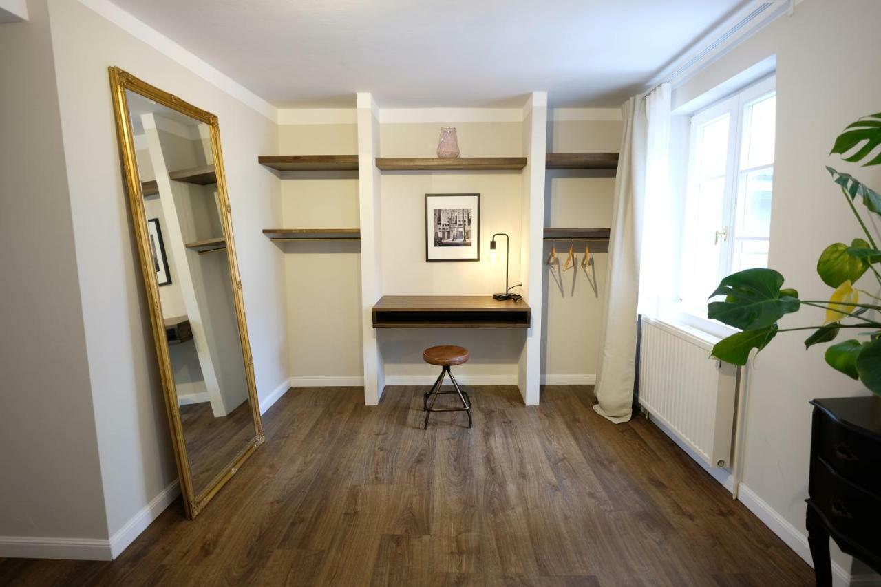 Boutique Charme Apartment บาเดน-บาเดน ภายนอก รูปภาพ