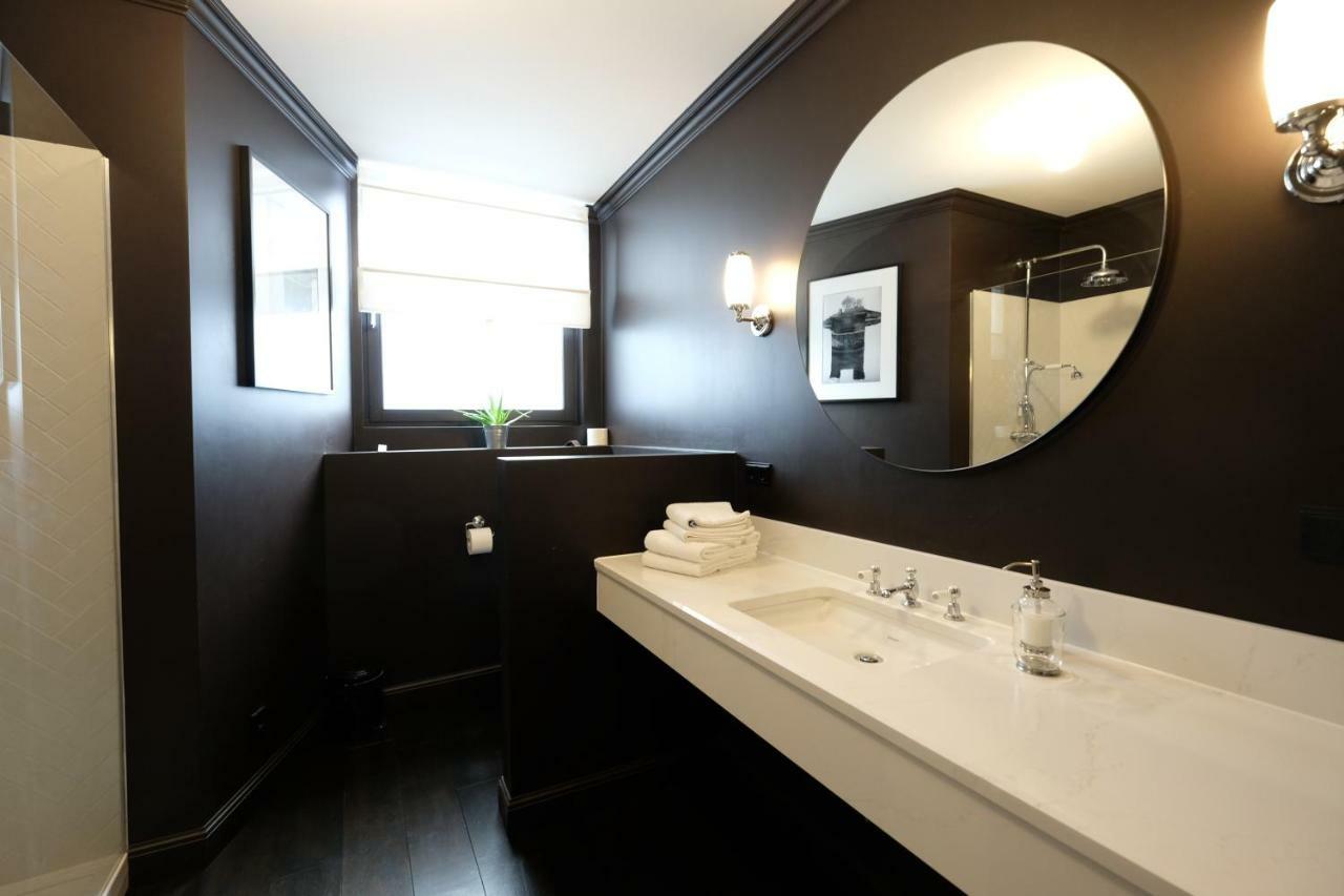Boutique Charme Apartment บาเดน-บาเดน ภายนอก รูปภาพ