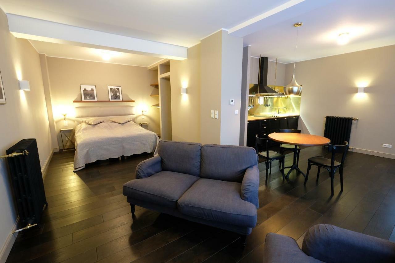 Boutique Charme Apartment บาเดน-บาเดน ภายนอก รูปภาพ