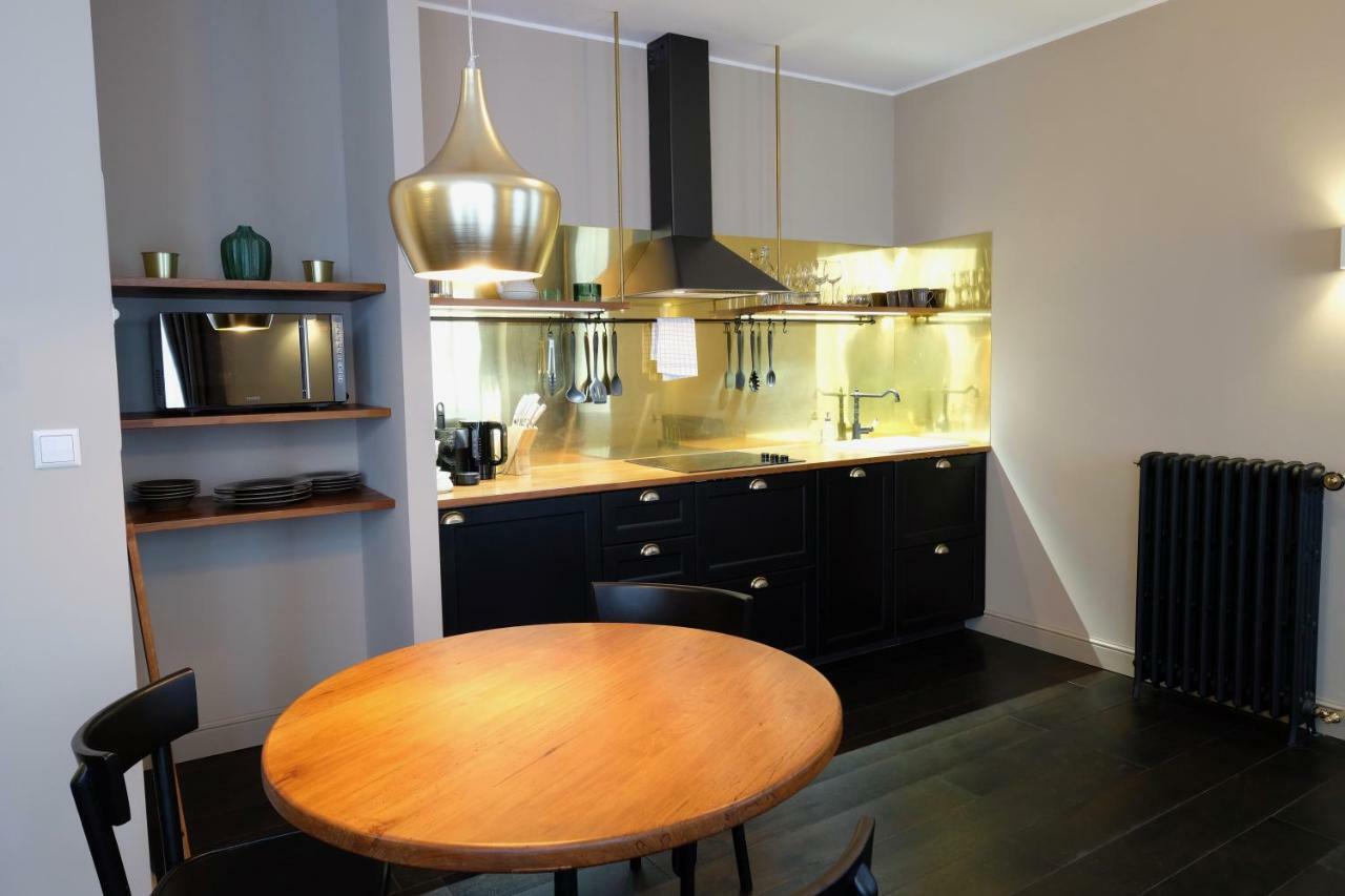 Boutique Charme Apartment บาเดน-บาเดน ภายนอก รูปภาพ